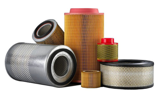 What are the precautions for the maintenance and replacement of filters in air compressor systems?